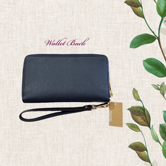 MICHAEL Michael Kors Navy Blue Jet Set Travel Wallet - Picture 2 of 3